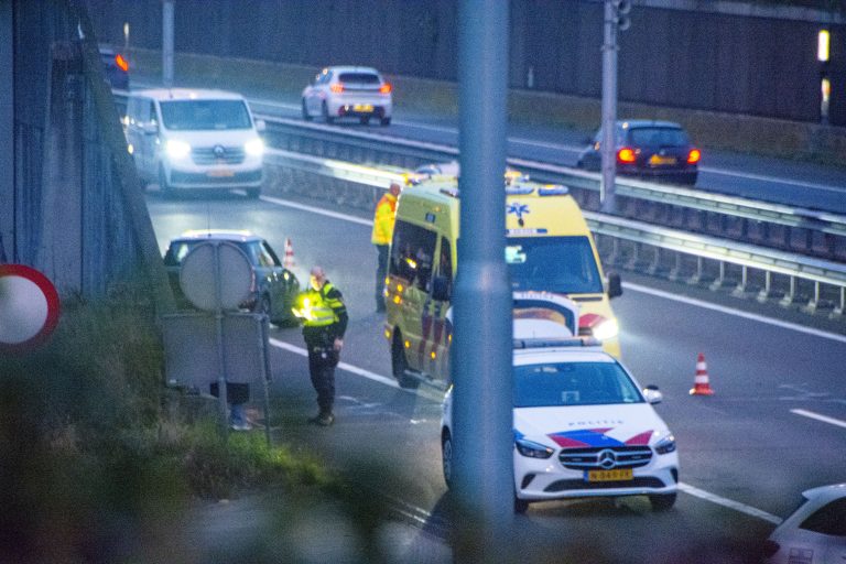 Flinke file op A73 na ongeval Swalmentunnel