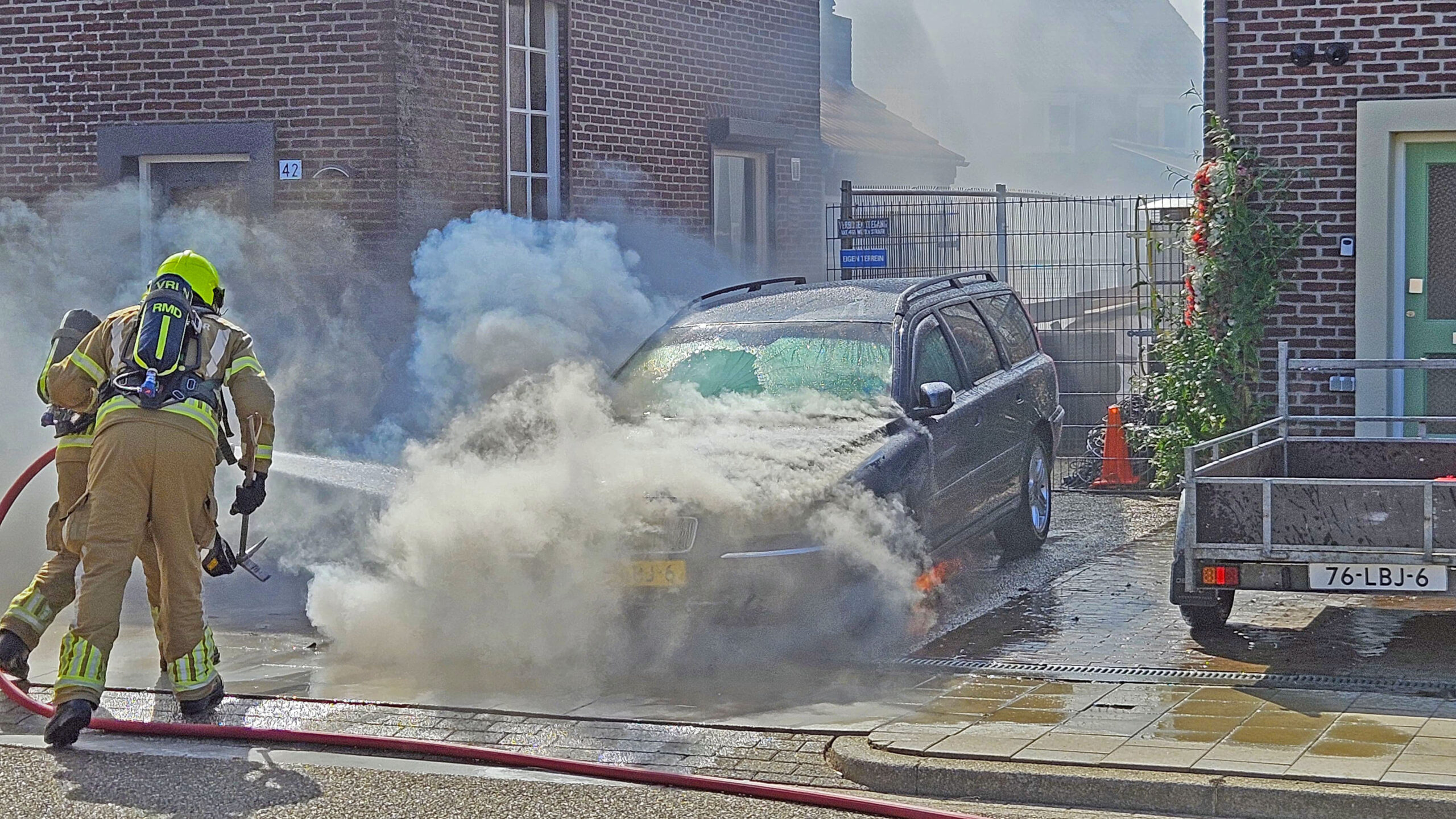 Man (55) opgepakt kort na autobrand